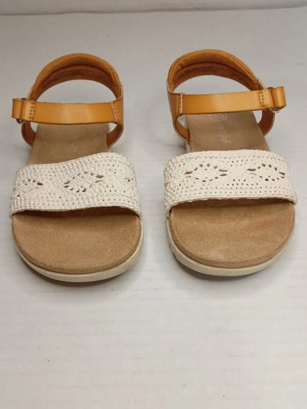 Cat & Jack Blair Cream Woven Footbed Sandals Girls Size 10